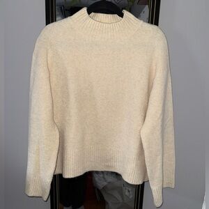 Pull&Bear Cream Women's Crew Neck Sweater